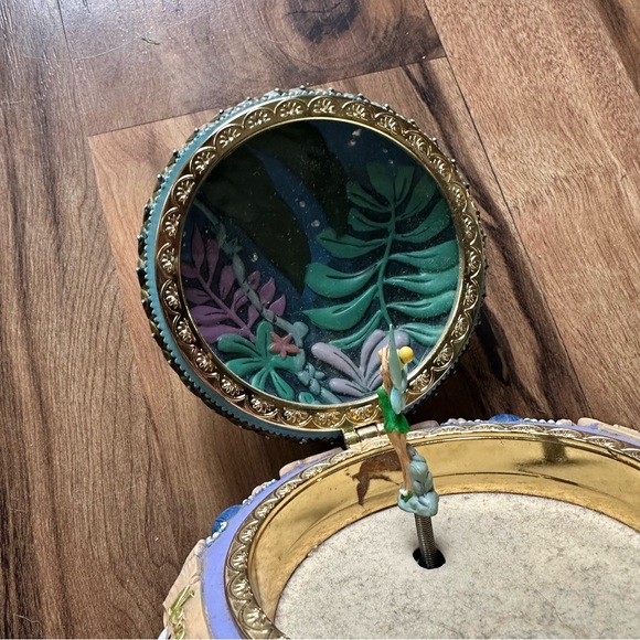 Disney Peter Pan Tinkerbell Neverland music box - Picture 5 of 6